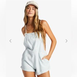 Short Blue Billabong Overalls